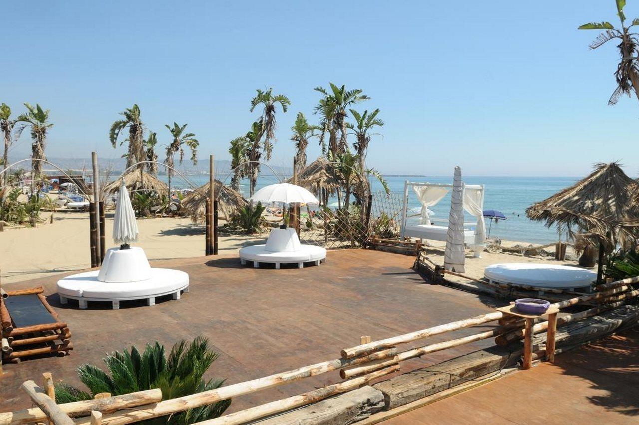 Villaggio Albergo Internazionale La Plaja Катания Экстерьер фото