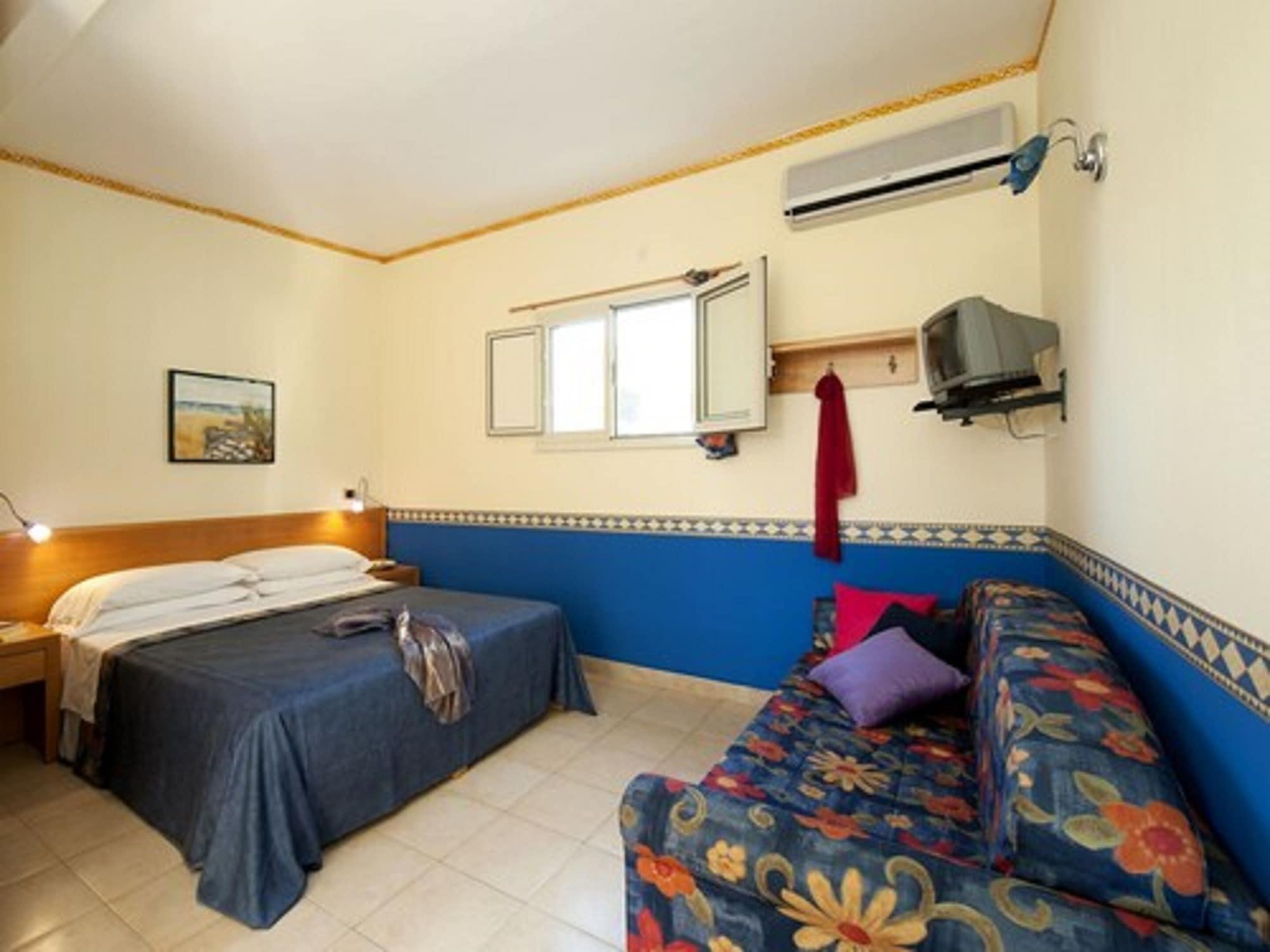 Villaggio Albergo Internazionale La Plaja Катания Экстерьер фото