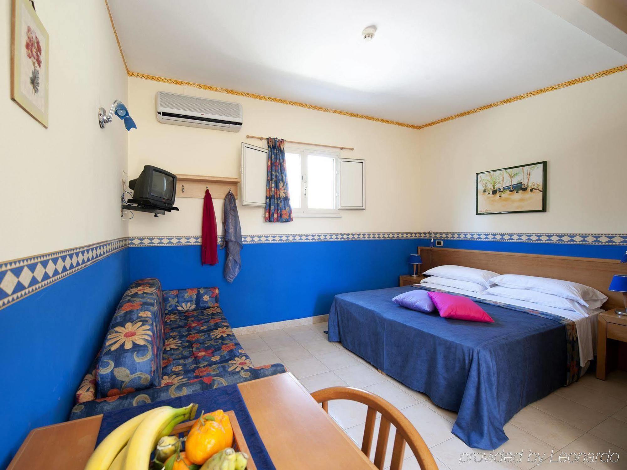 Villaggio Albergo Internazionale La Plaja Катания Экстерьер фото